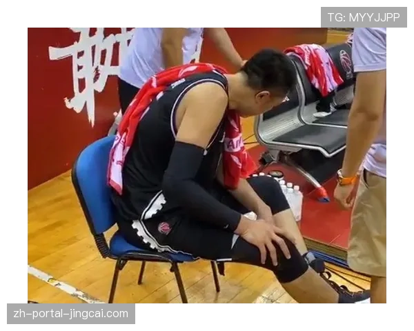 终场特写：孙兴慜助攻后抽筋倒地，队友上前搀扶致意